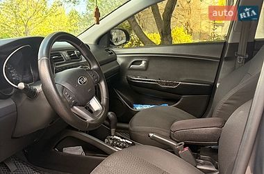Седан Kia Rio 2014 в Николаеве