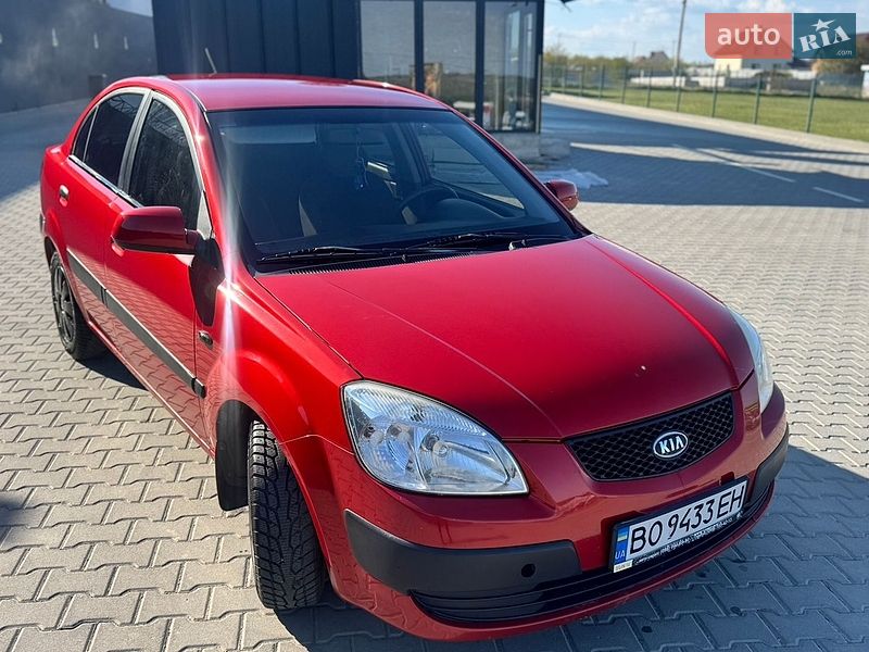 Седан Kia Rio 2008 в Каменец-Подольском