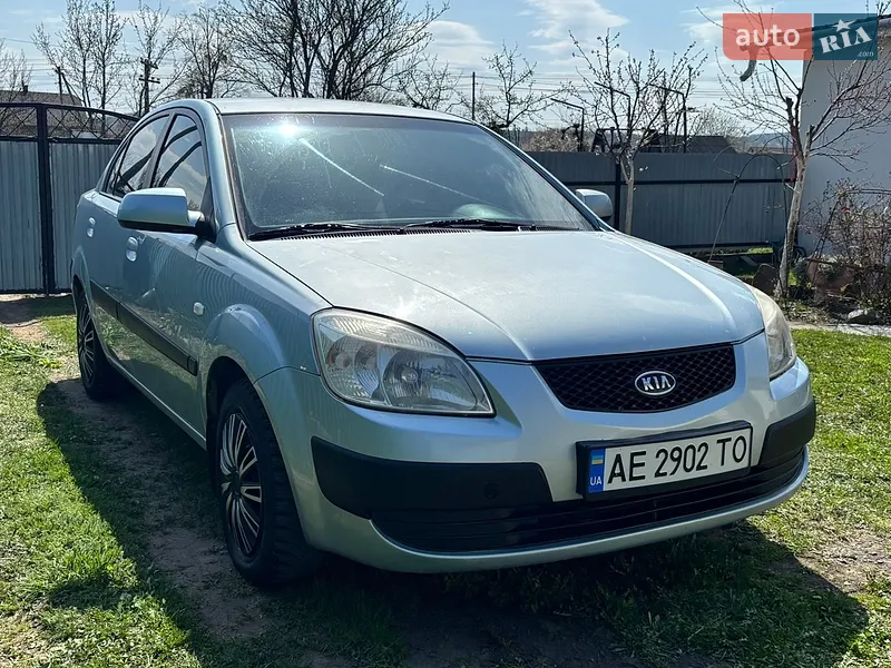 Kia Rio 2006