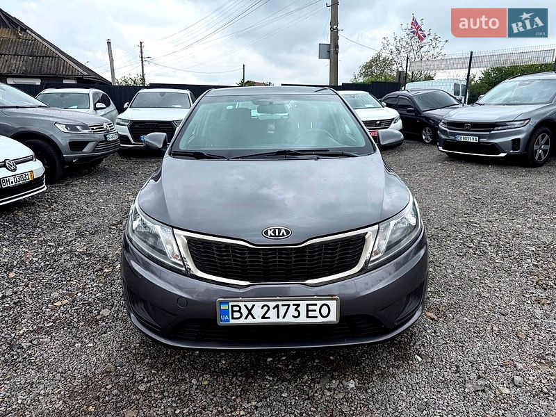 Седан Kia Rio 2012 в Хмельницком