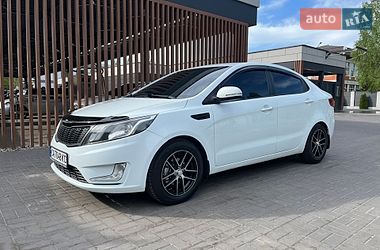 Седан Kia Rio 2012 в Черкассах