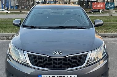 Седан Kia Rio 2013 в Харькове