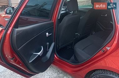 Хетчбек Kia Rio 2012 в Черкасах