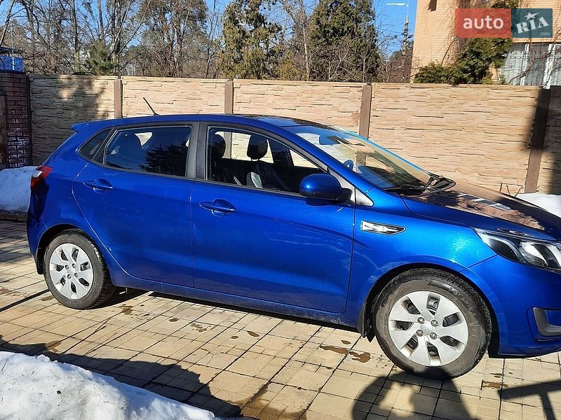 Хетчбек Kia Rio 2012 в Києві