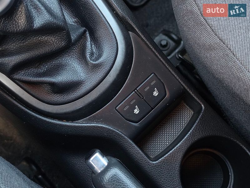 Седан Kia Rio 2014 в Тернополе