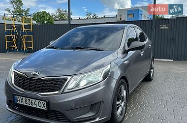 Седан Kia Rio 2013 в Харкові