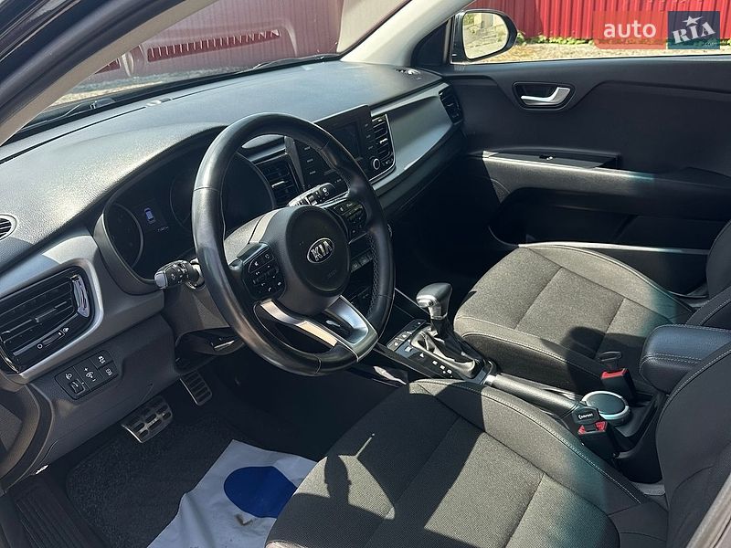 Хетчбек Kia Rio 2017 в Хмельницькому
