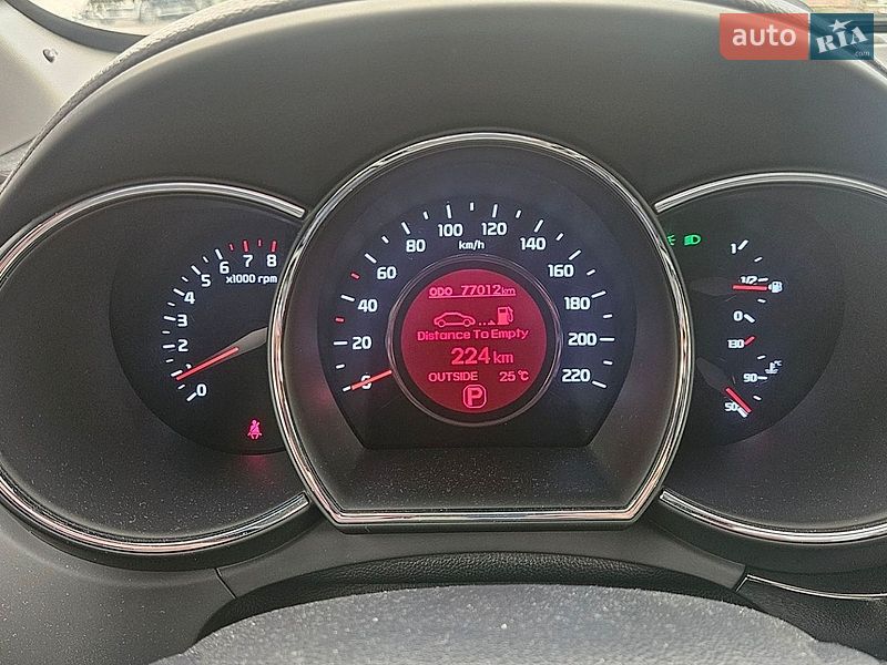 Хэтчбек Kia Rio 2016 в Киеве