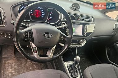 Хэтчбек Kia Rio 2016 в Киеве