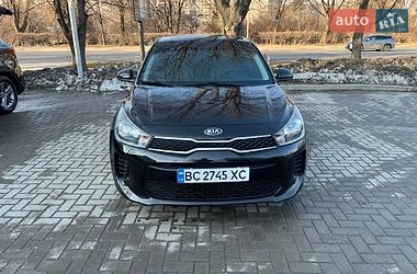 Седан Kia Rio 2019 в Львові