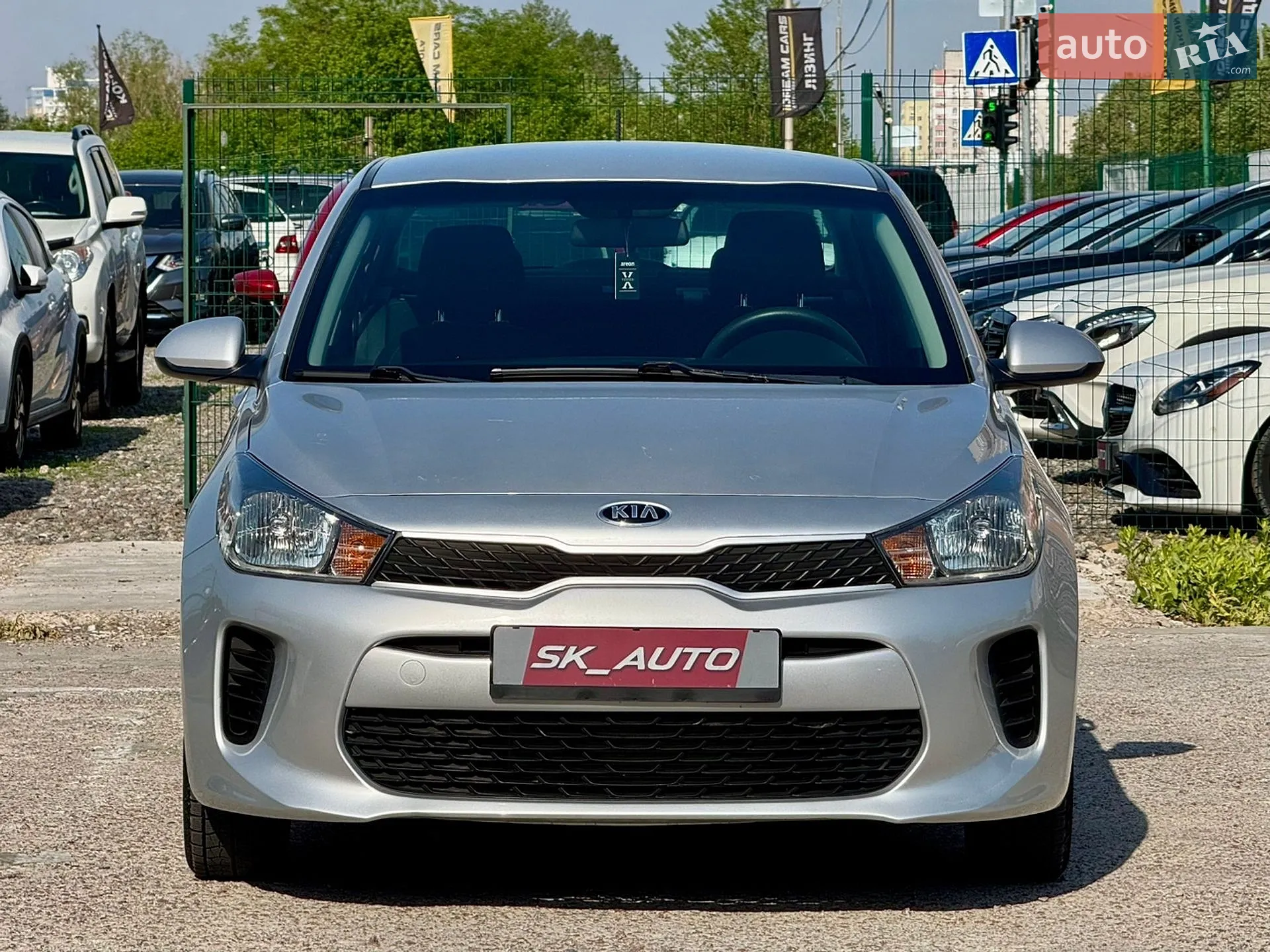 2019 Kia Rio - мініатюра 2