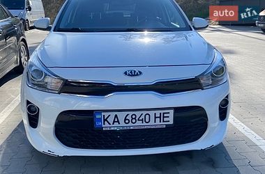 Хетчбек Kia Rio 2017 в Ірпені