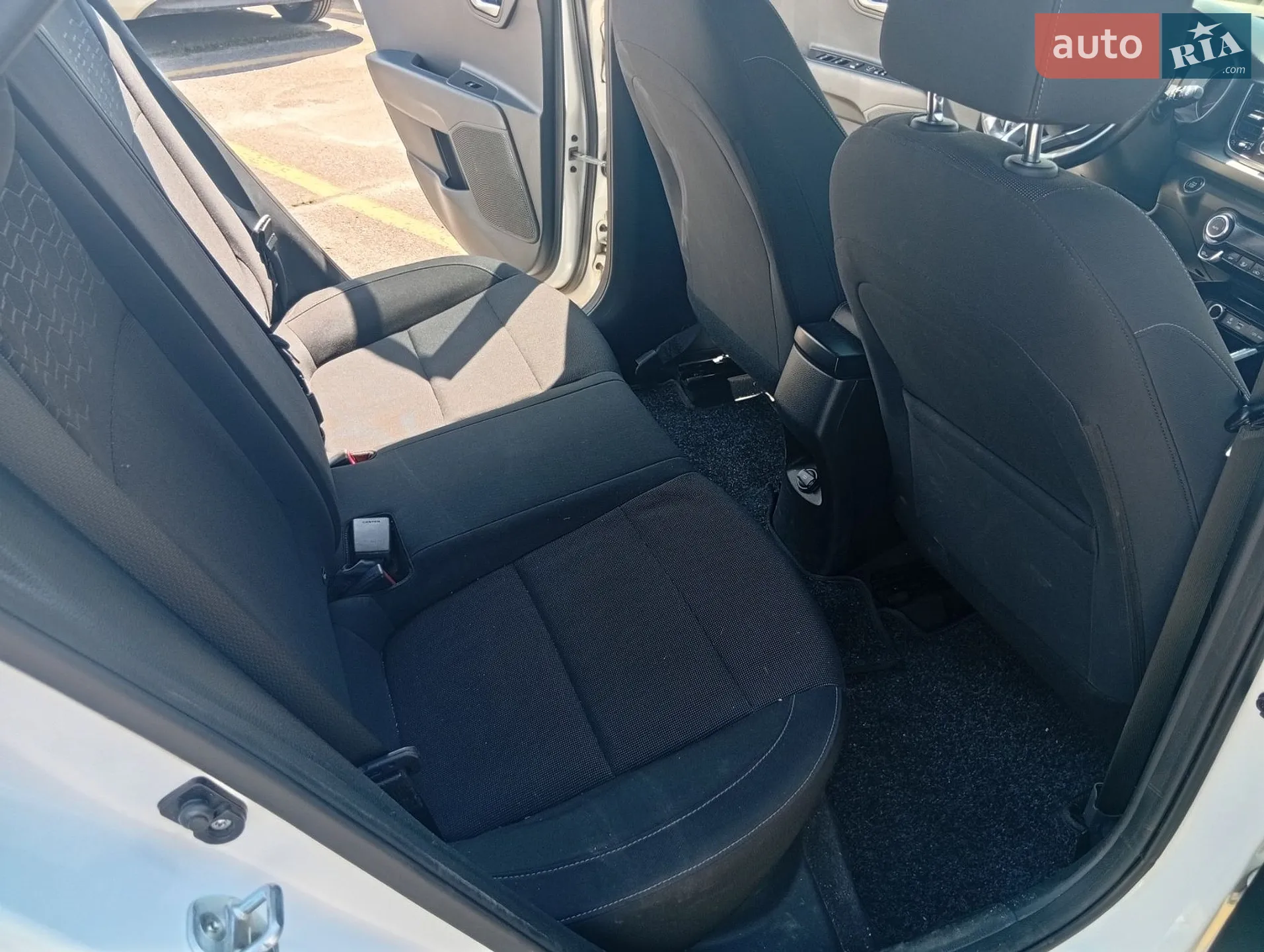2017 Kia Rio - мініатюра 24