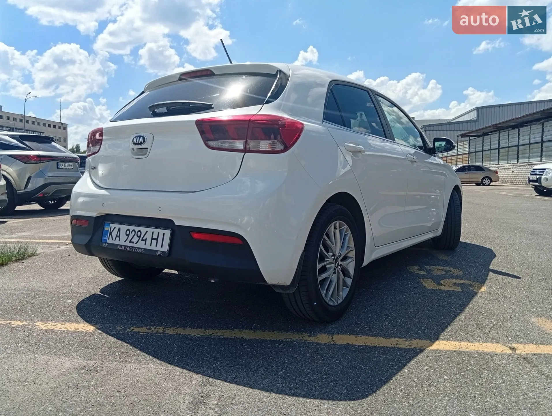 2017 Kia Rio - мініатюра 3