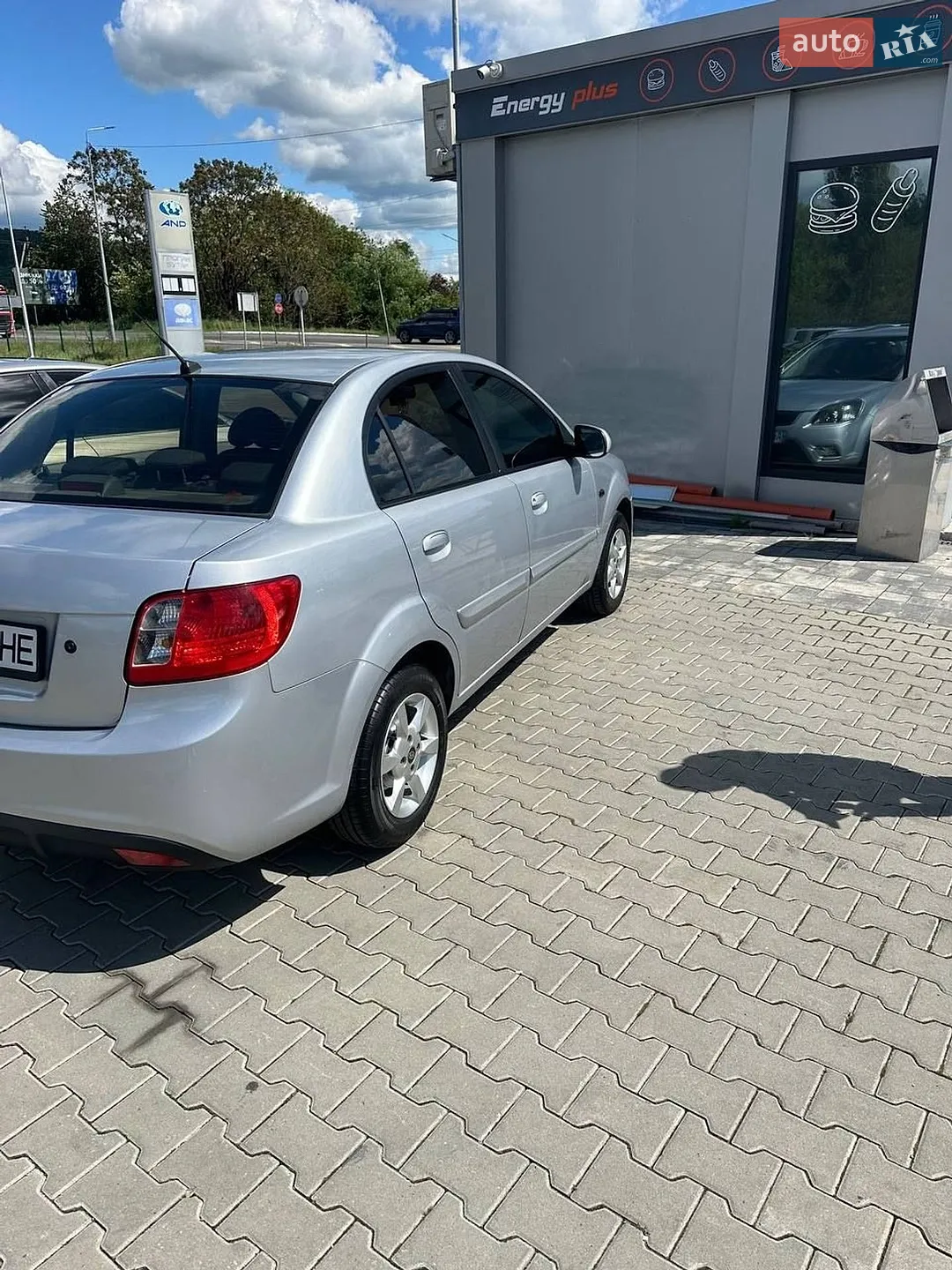 2010 Kia Rio - мініатюра 4
