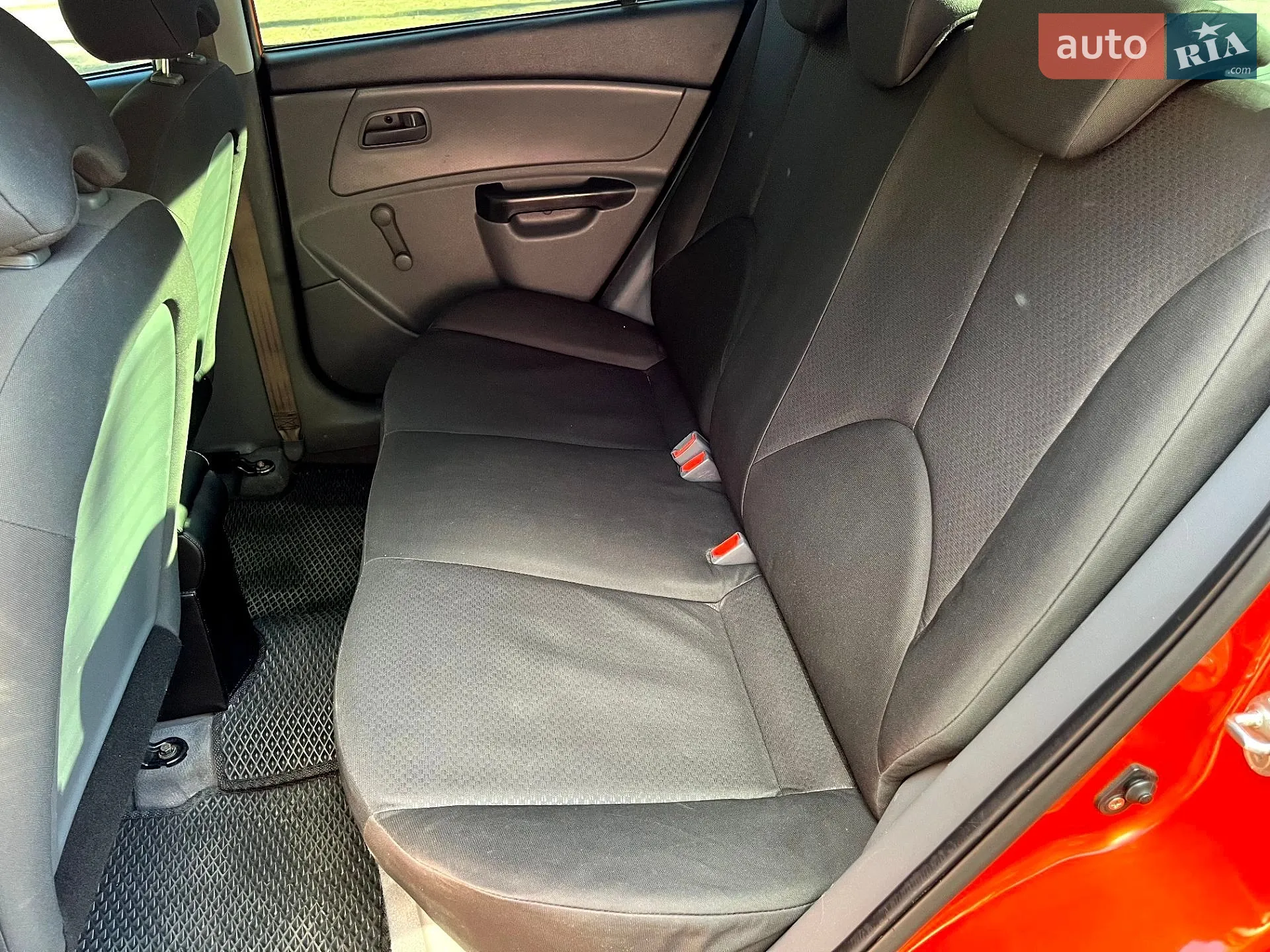 2010 Kia Rio - мініатюра 16