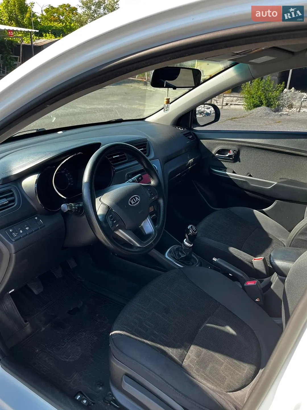 2013 Kia Rio - мініатюра 8