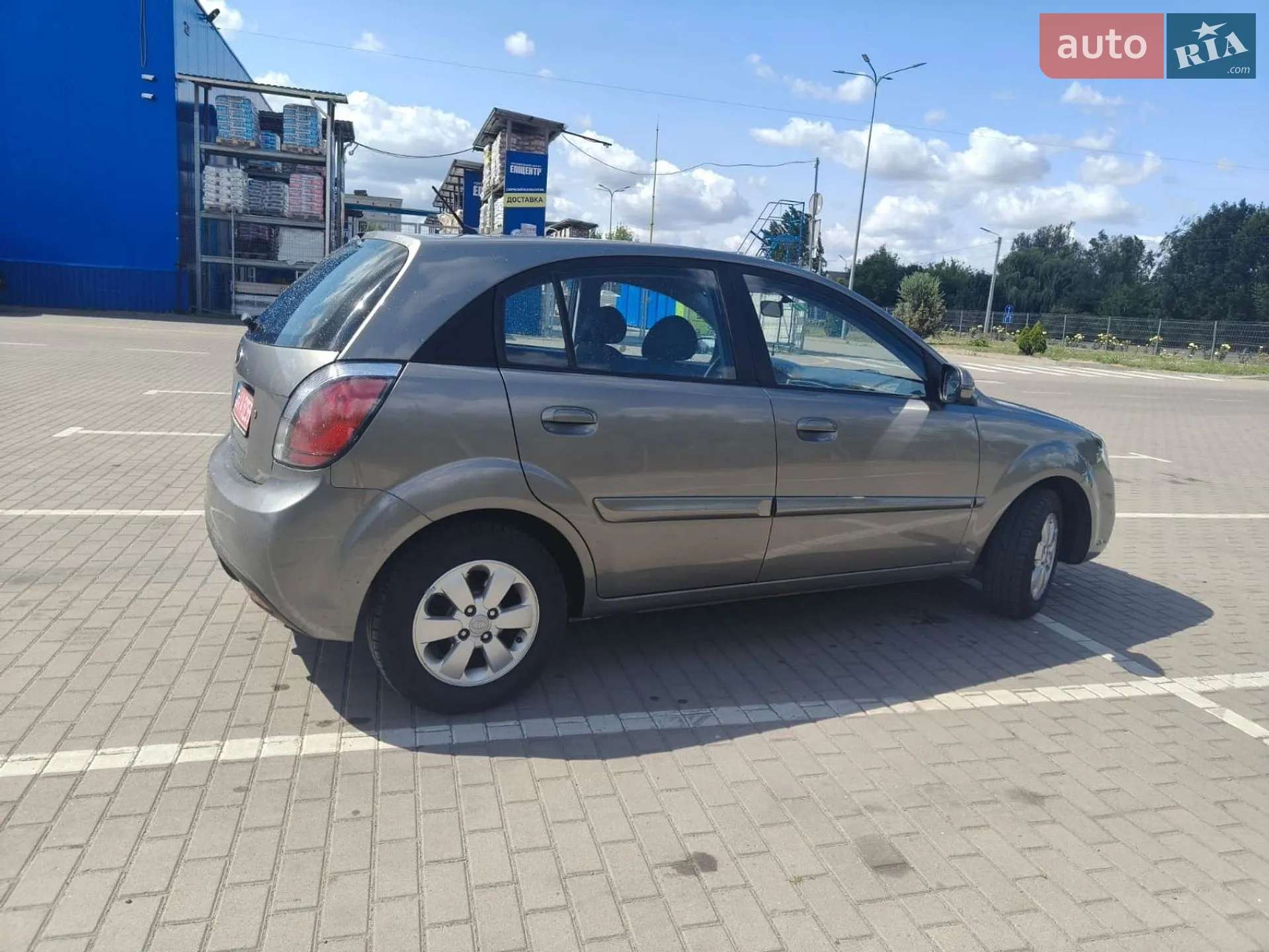 2010 Kia Rio - мініатюра 5