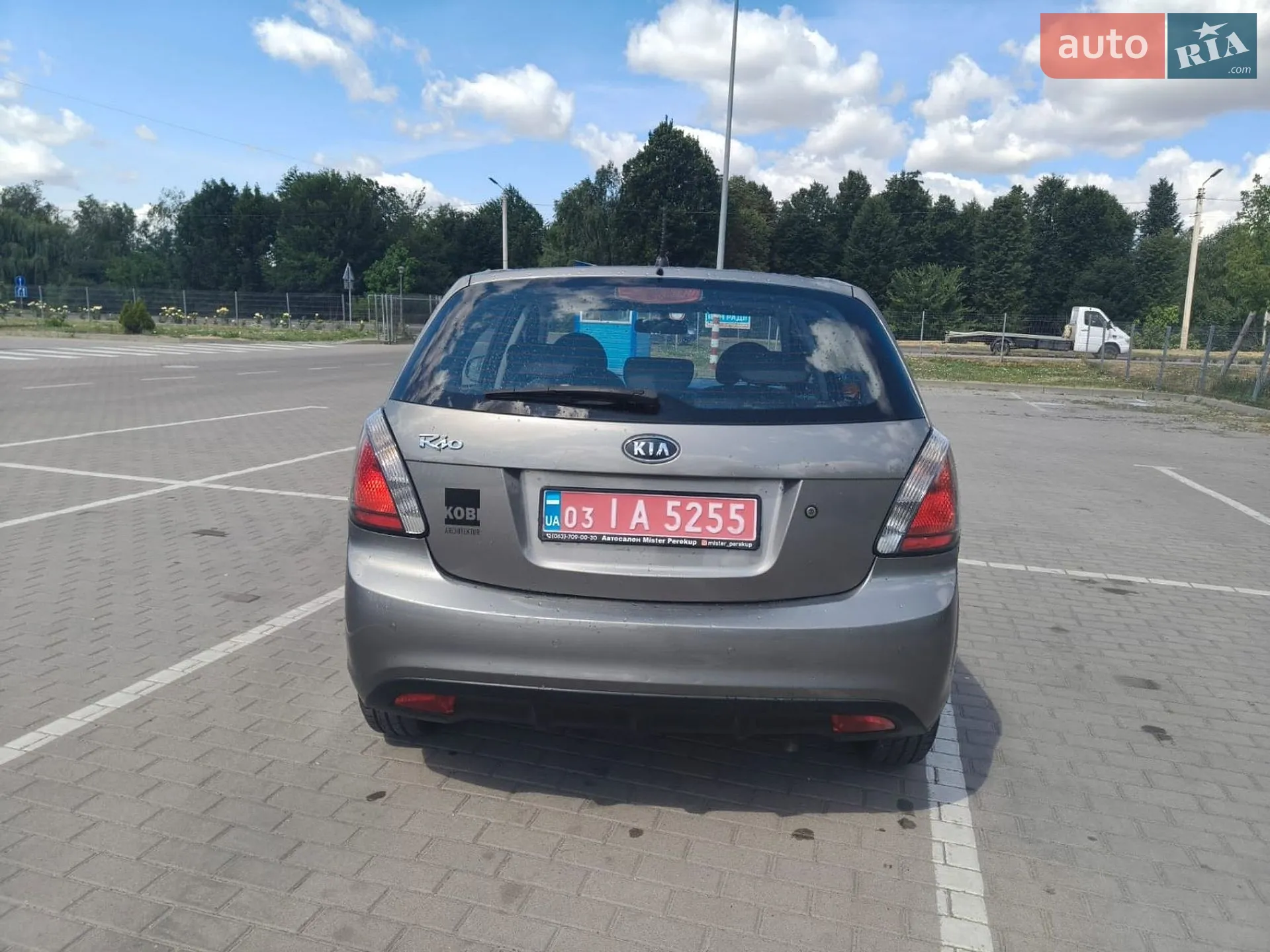 2010 Kia Rio - мініатюра 9
