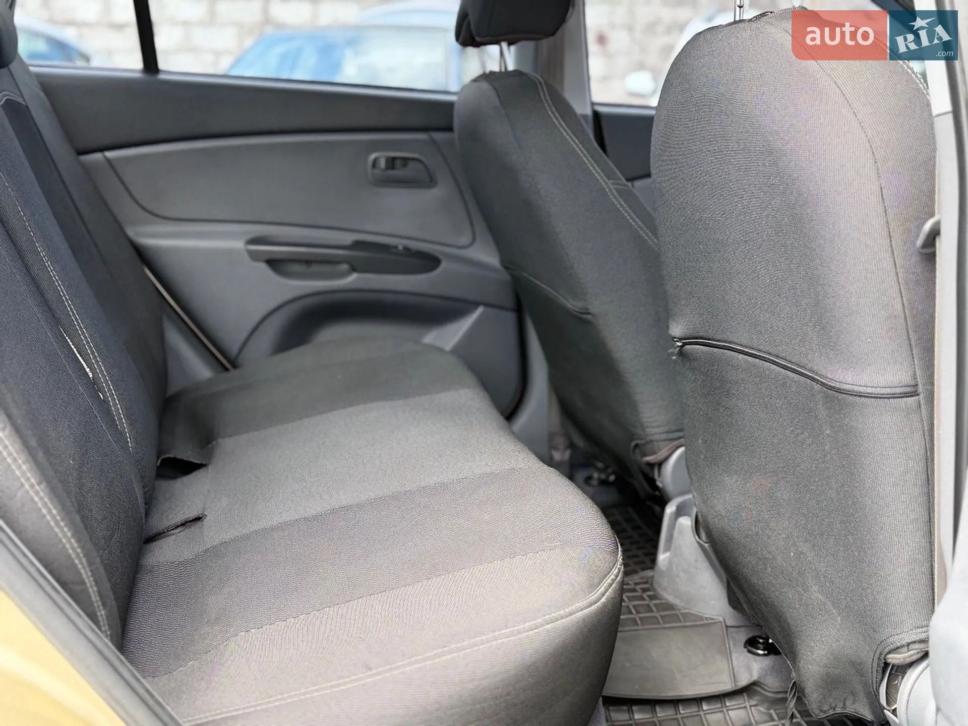 2010 Kia Rio - мініатюра 13
