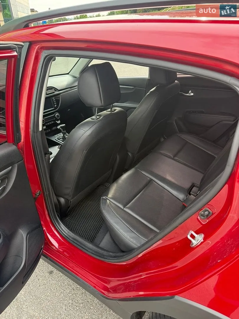 2018 Kia Rio - мініатюра 10