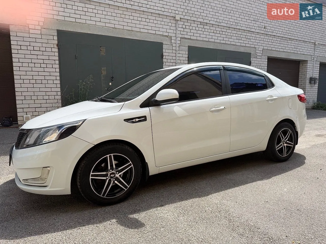 2014 Kia Rio - мініатюра 2