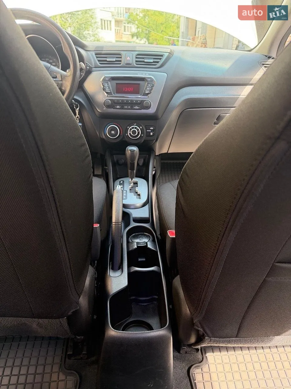 2014 Kia Rio - мініатюра 29