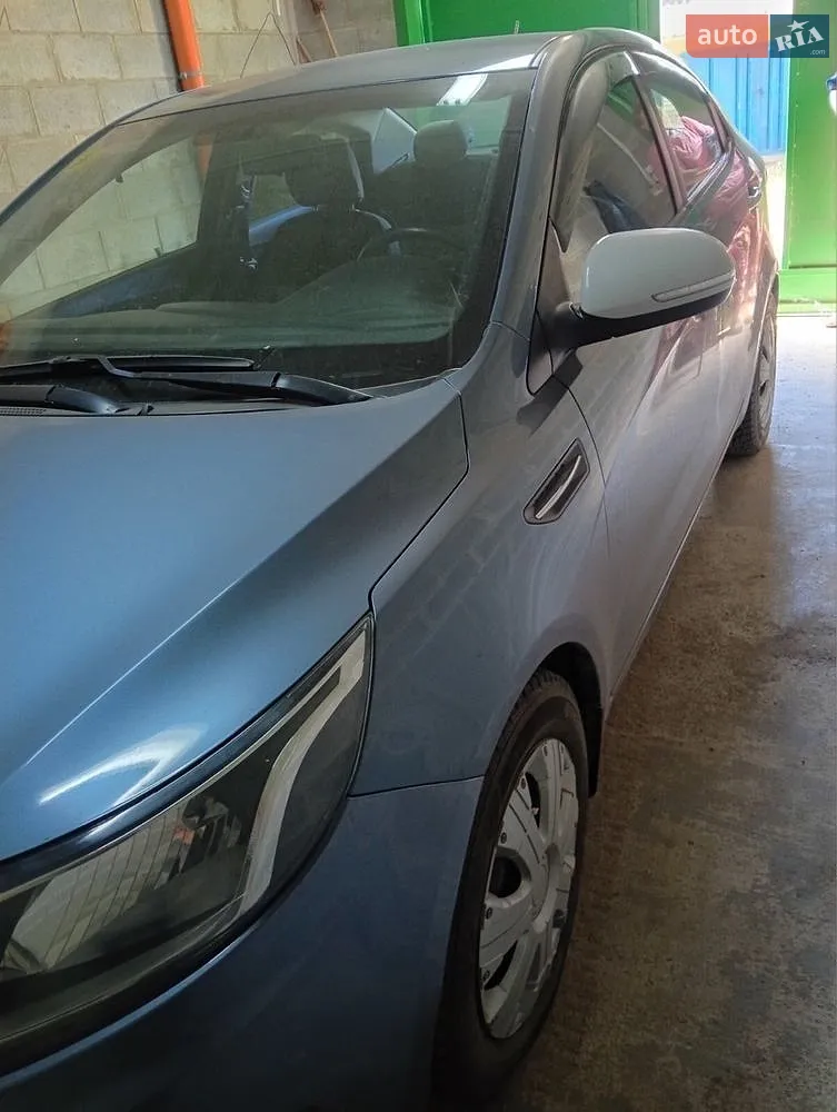 2014 Kia Rio - мініатюра 2