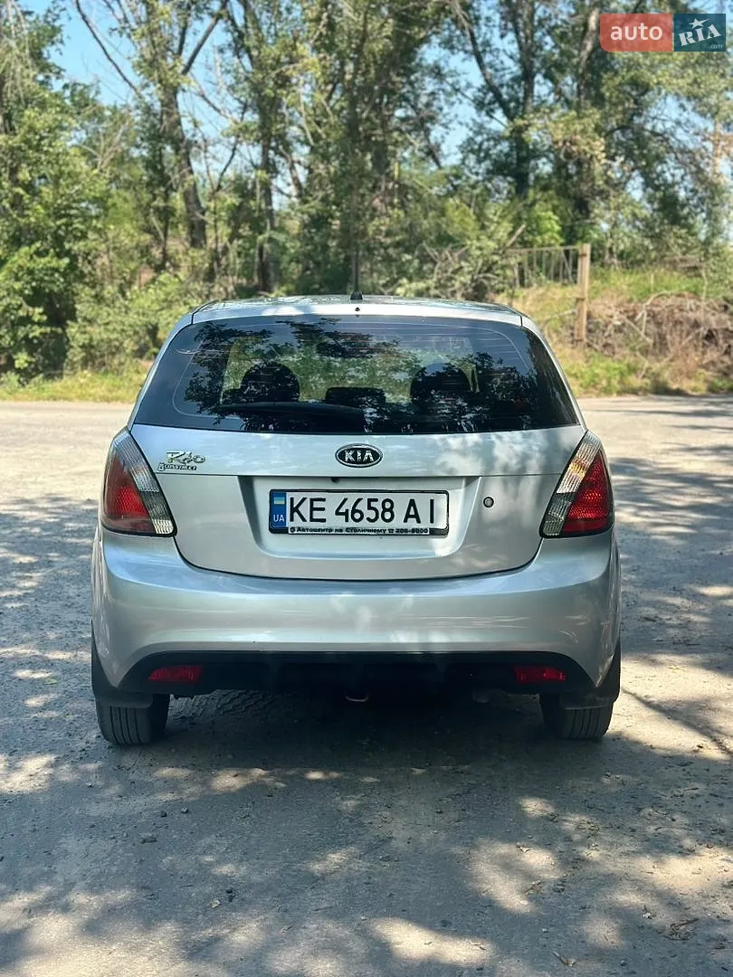 2010 Kia Rio - мініатюра 5
