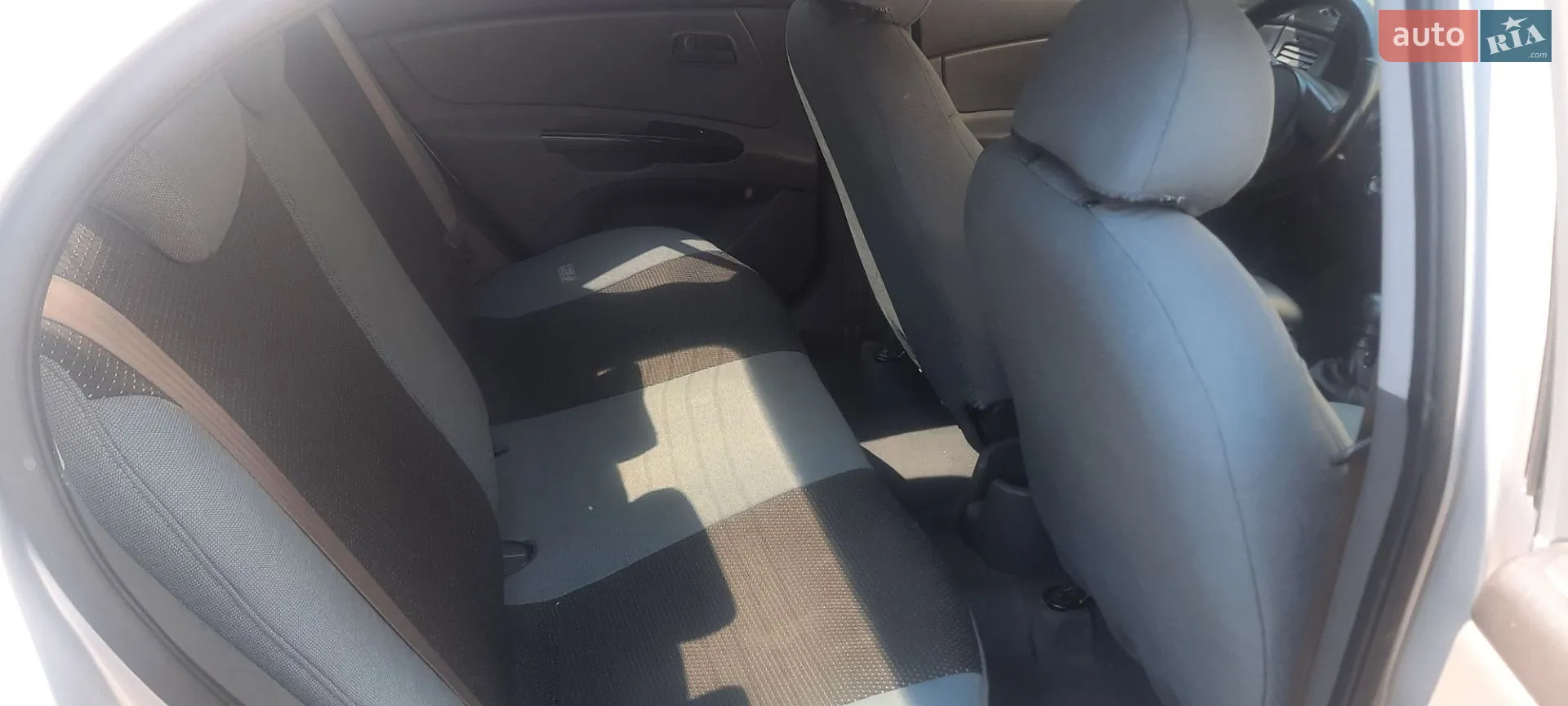 2010 Kia Rio - мініатюра 5