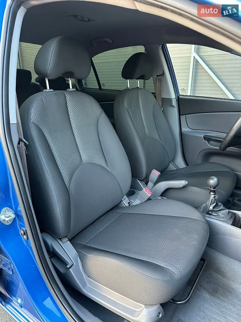 2011 Kia Rio - мініатюра 18