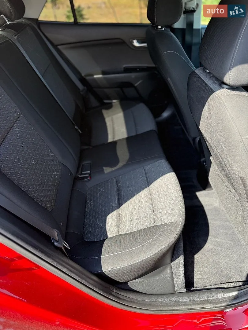 2018 Kia Rio - мініатюра 9
