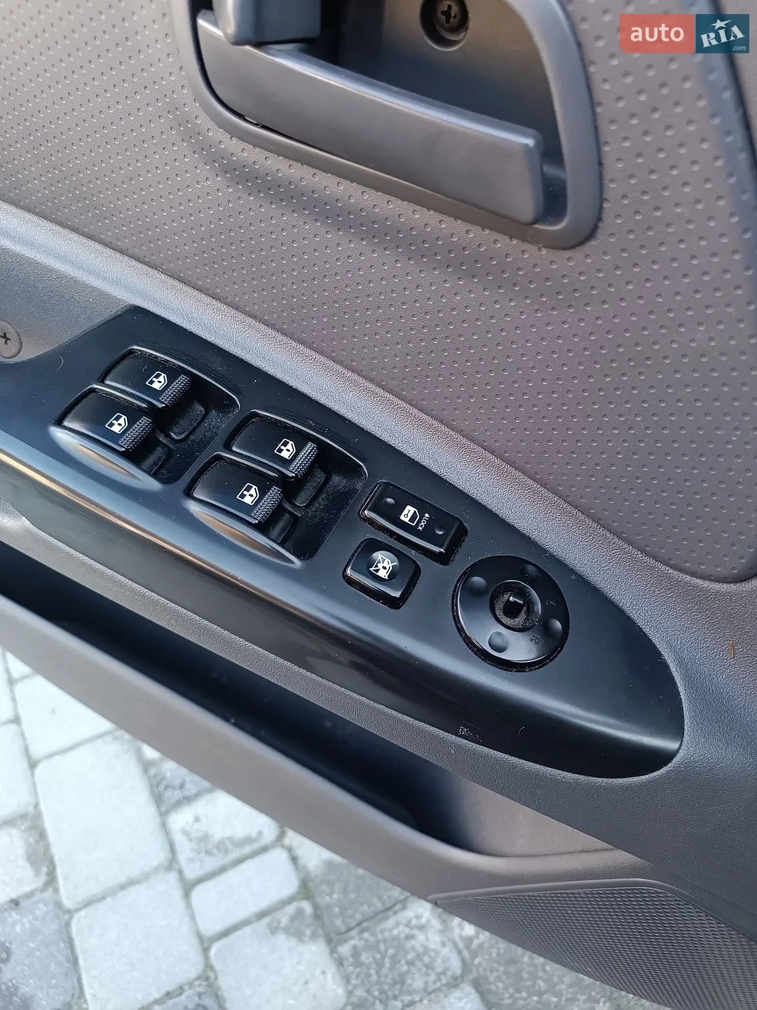 2010 Kia Rio - мініатюра 9