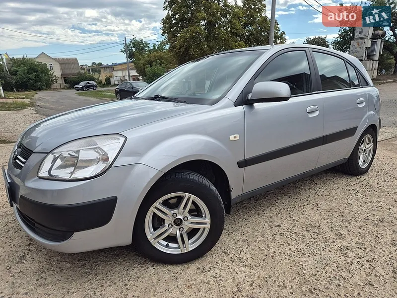 Kia Rio 2005