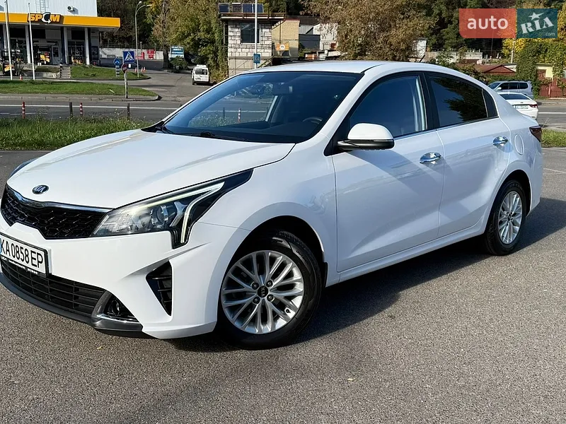 Kia Rio 2021