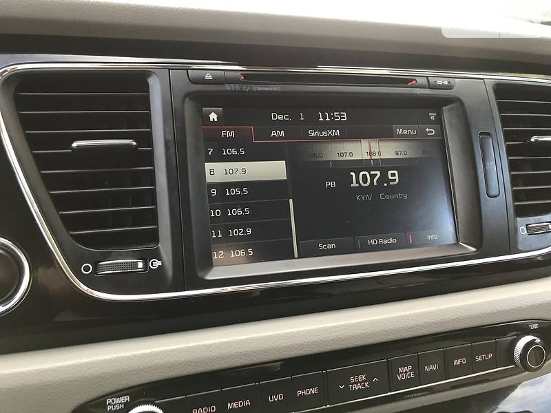 Мінівен Kia Sedona 2015 в Києві