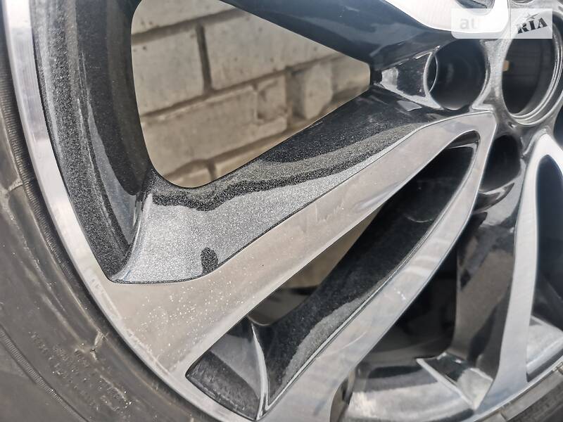 Мінівен Kia Sedona 2017 в Києві