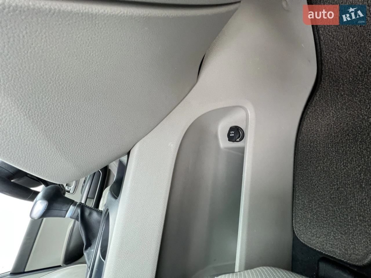 2017 Kia Sedona - мініатюра 16