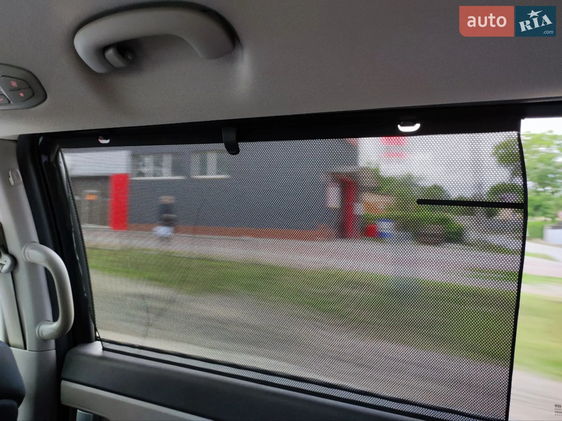2015 Kia Sedona - мініатюра 56
