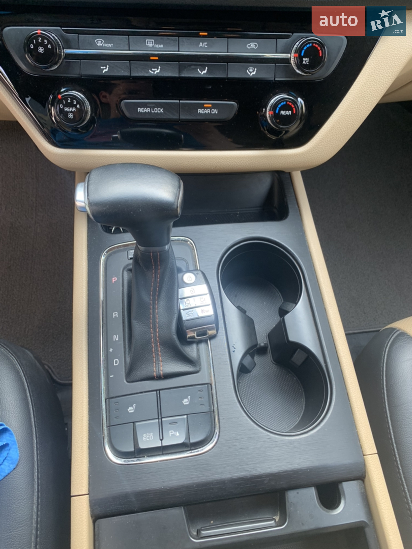 2017 Kia Sedona - мініатюра 11