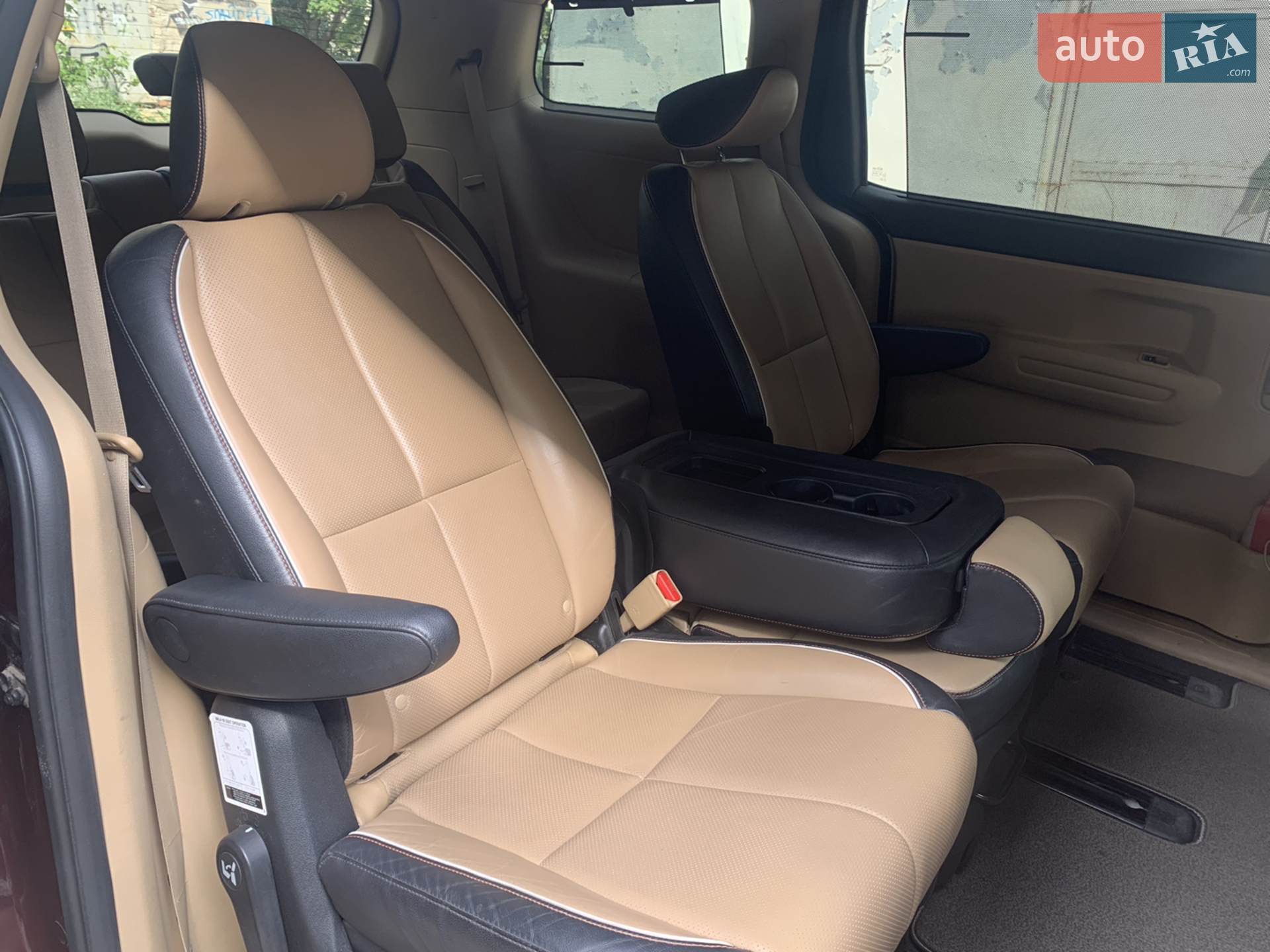 2017 Kia Sedona - мініатюра 26