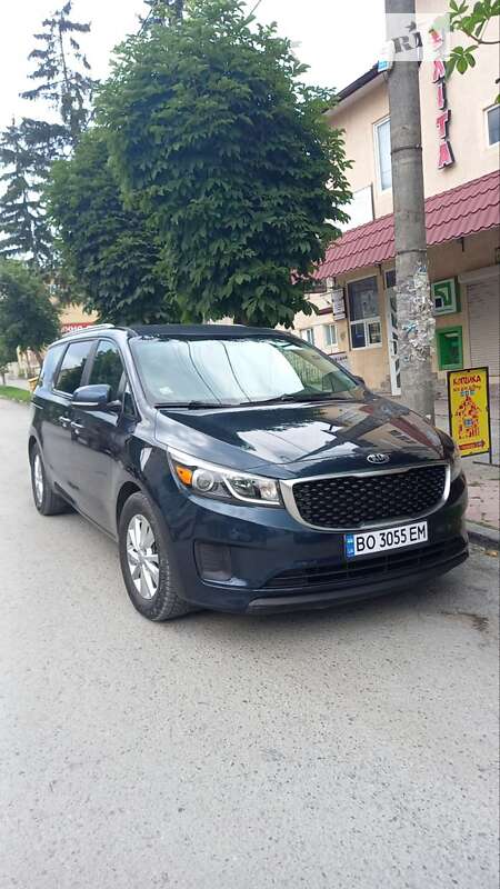 Kia Sedona 2015