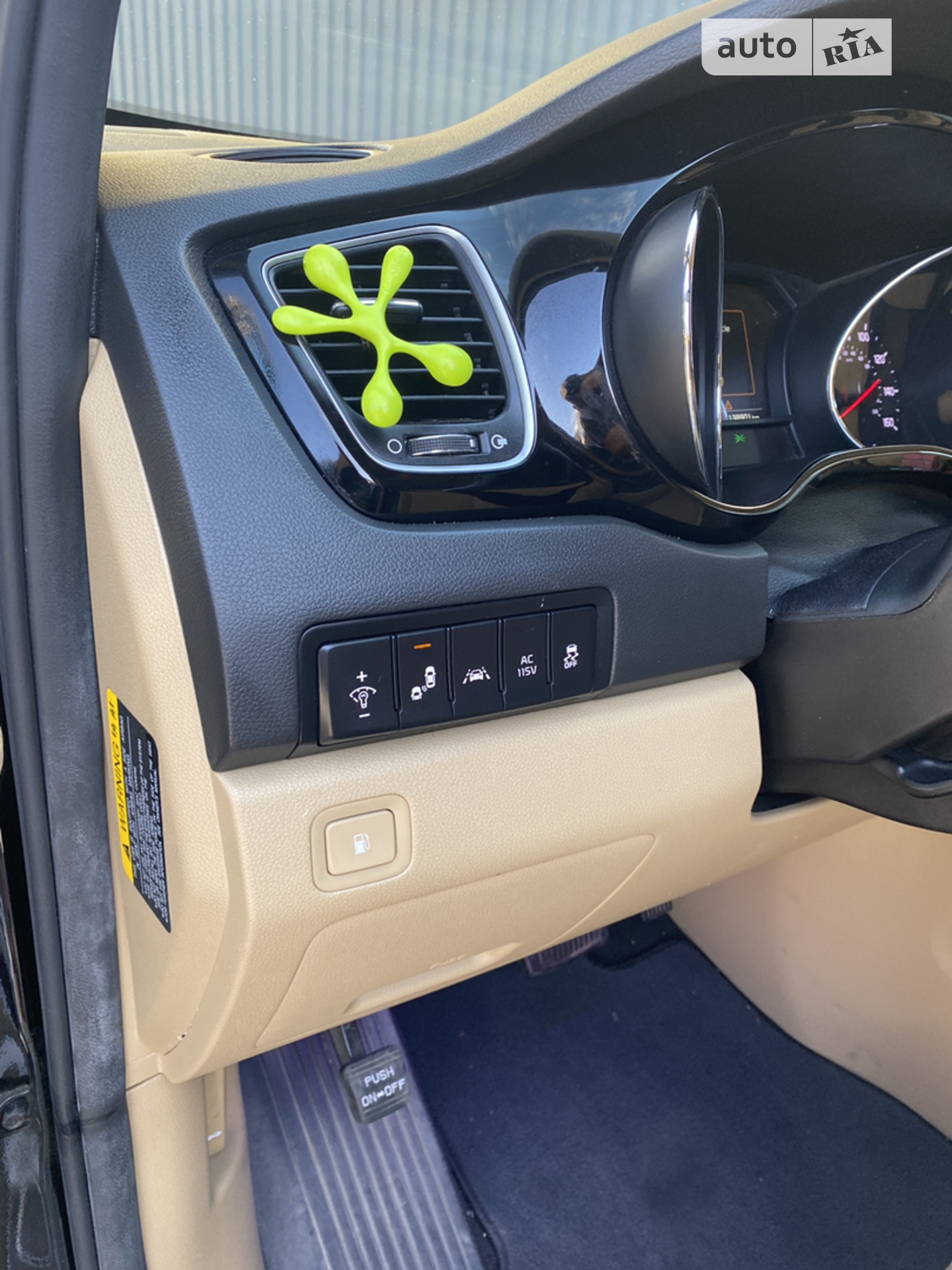 2017 Kia Sedona - мініатюра 19