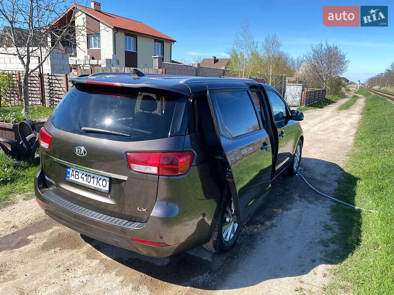 Мінівен Kia Sedona 2016 в Одесі фото 8 Мінівен Kia Sedona 2016 в Одесі