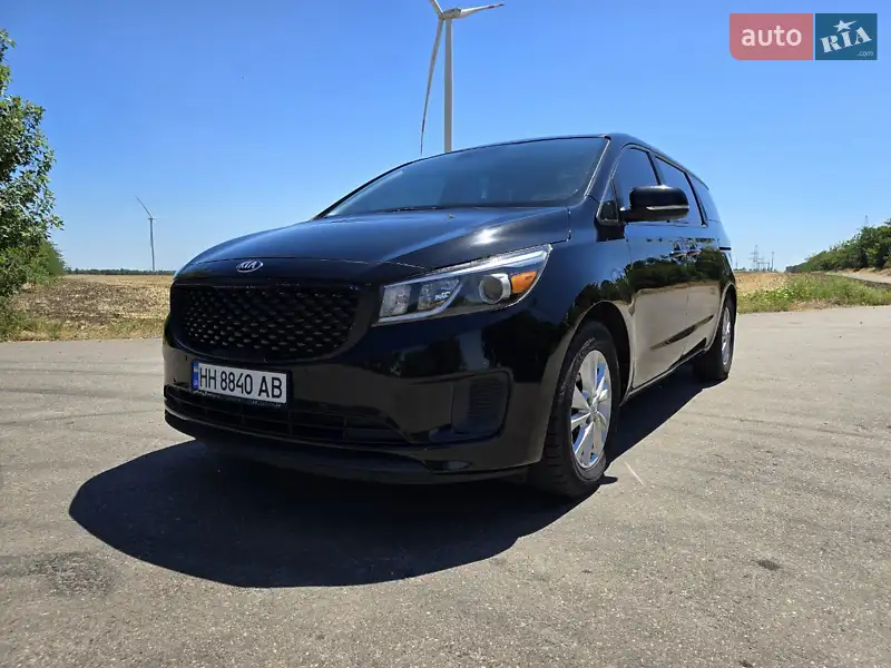 Kia Sedona 2014