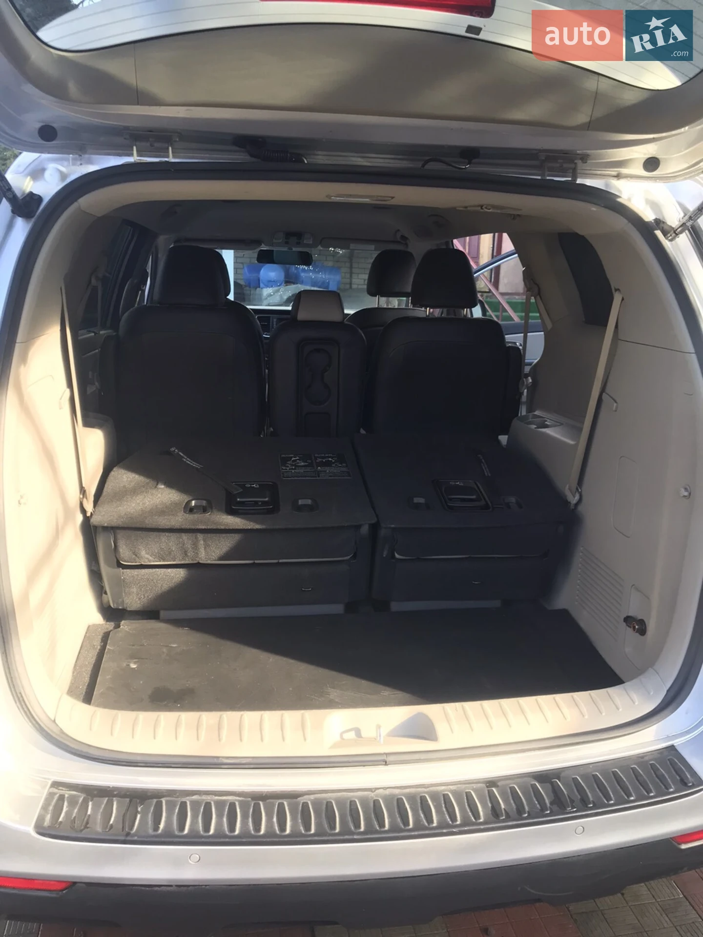 2019 Kia Sedona - мініатюра 5