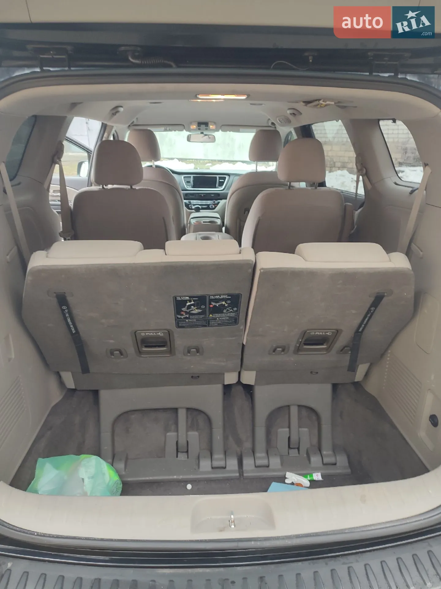 2016 Kia Sedona - мініатюра 14
