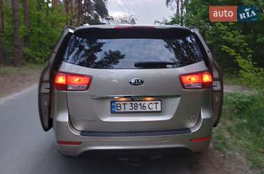 Мінівен Kia Sedona 2016 в 
