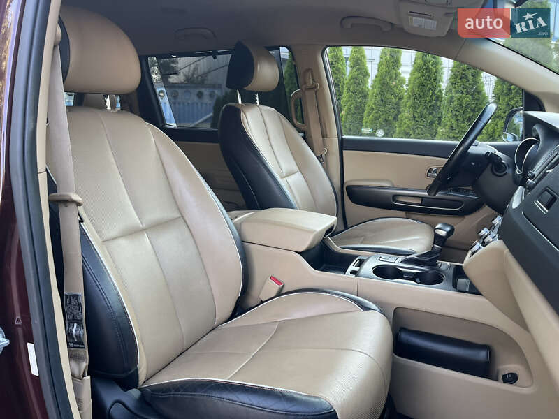 Мінівен Kia Sedona 2016 в Києві фото 10 Мінівен Kia Sedona 2016 в Києві