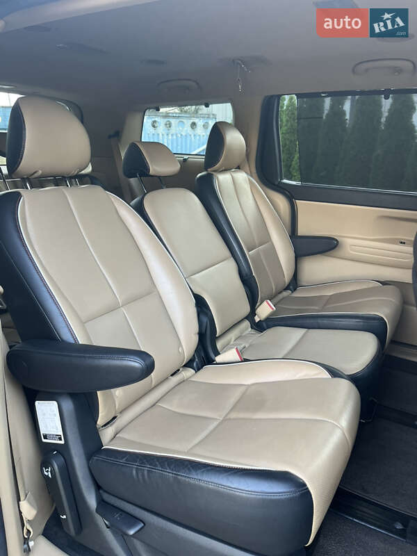 Мінівен Kia Sedona 2016 в Києві фото 27 Мінівен Kia Sedona 2016 в Києві